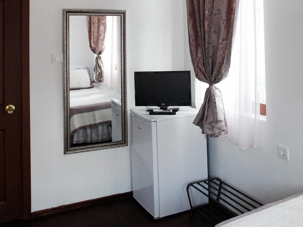 Marjolaine Hotel Ayvalik Quarto foto