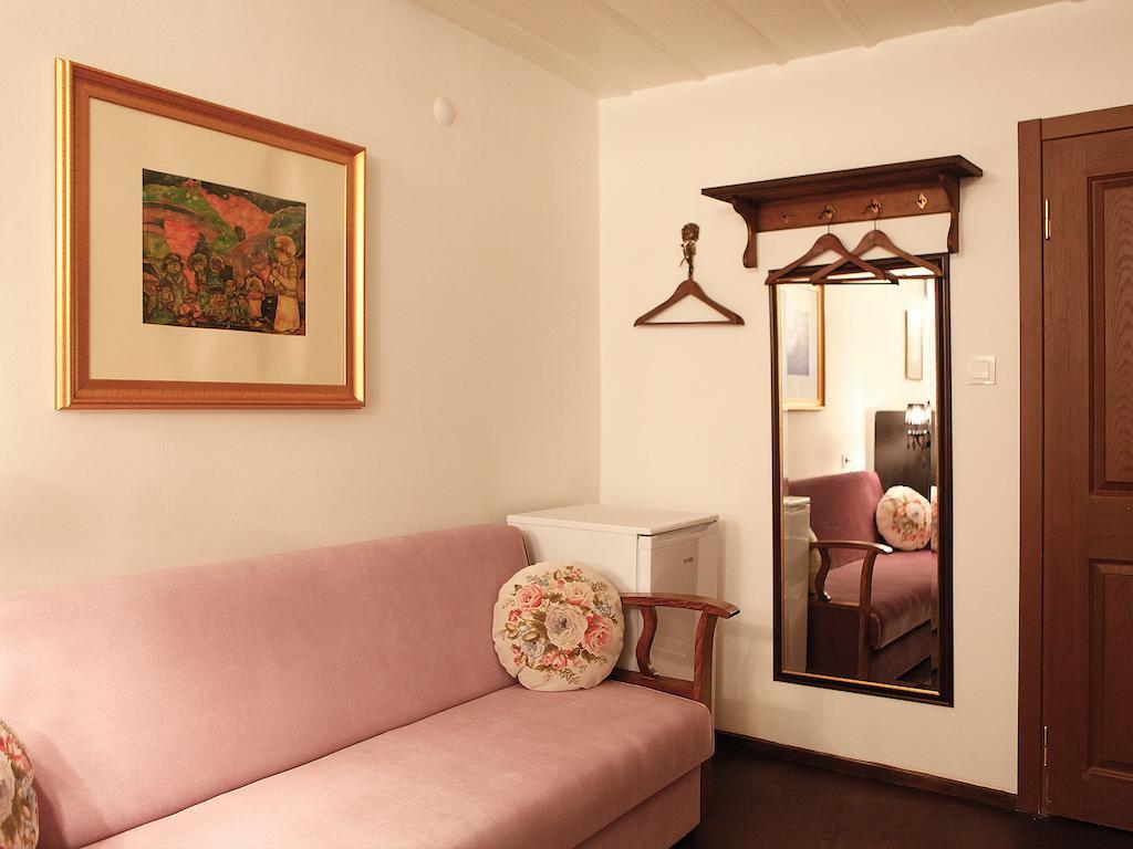 Marjolaine Hotel Ayvalik Quarto foto